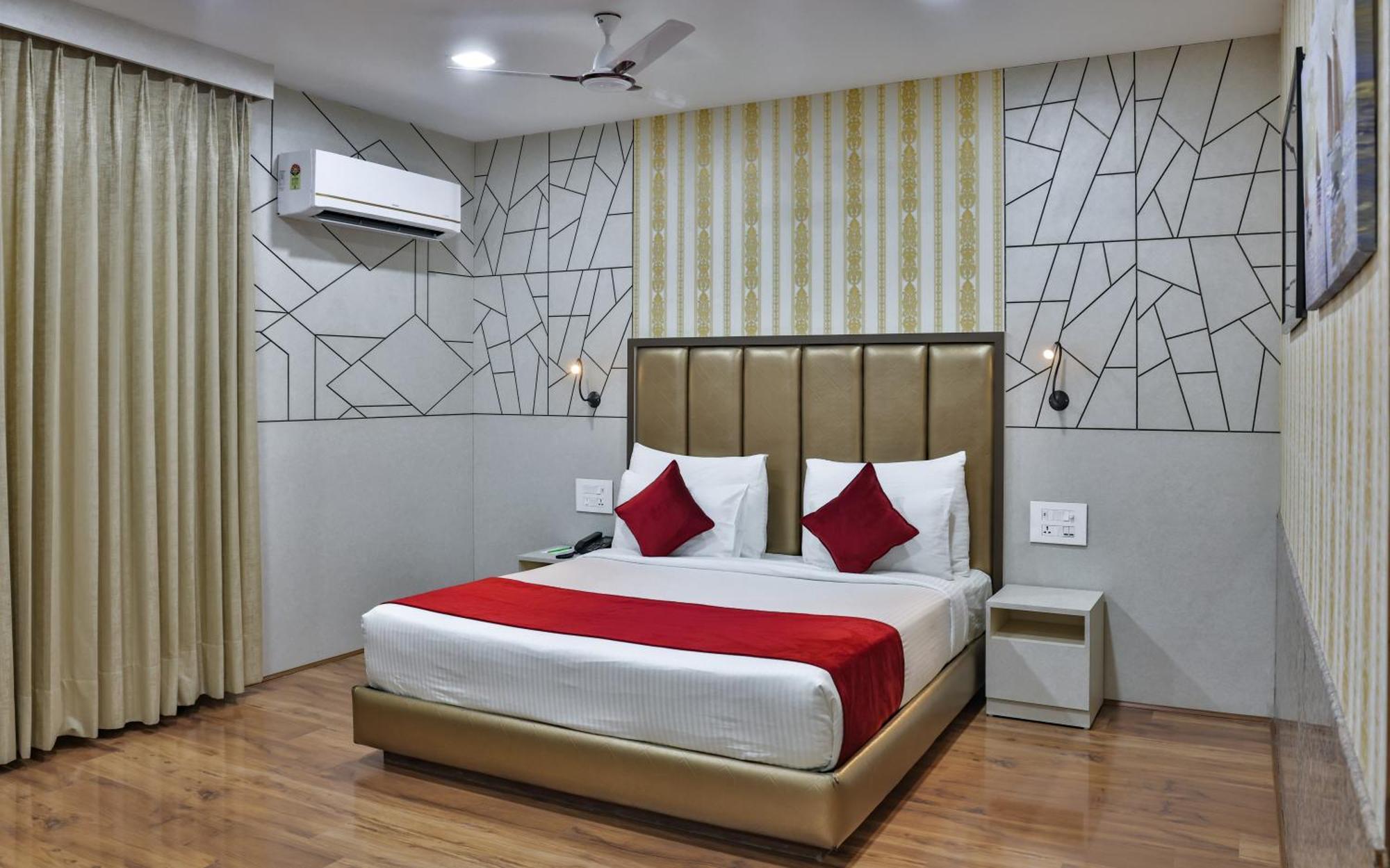 Hotel Cama Mohali Exterior photo
