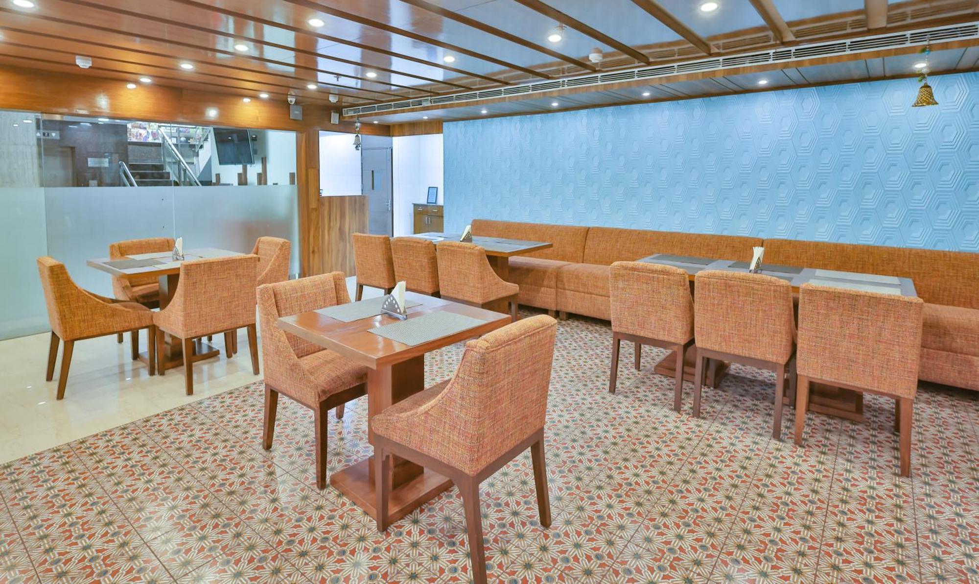 Hotel Cama Mohali Exterior photo